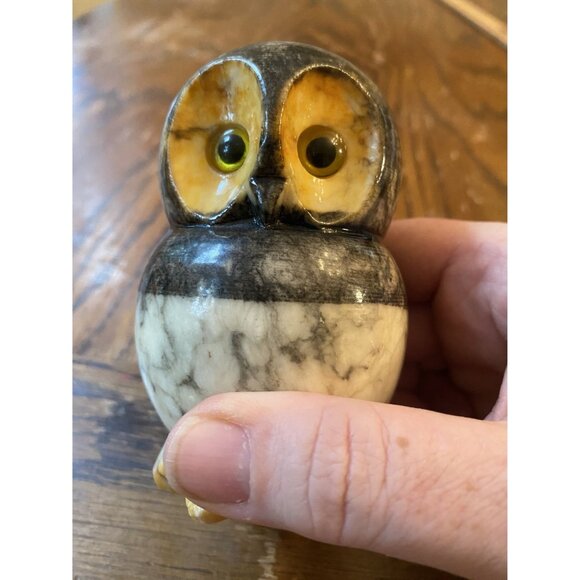 Handcrafted Marble Owl Figurine - 4" Tall - Hand-Painted Eyes - Decorative Colle - Picture 2 of 7